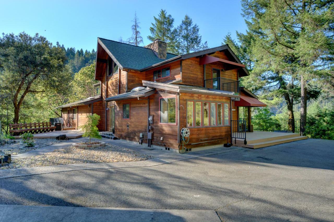Morrisons Rogue River Lodge Мерлин Экстерьер фото
