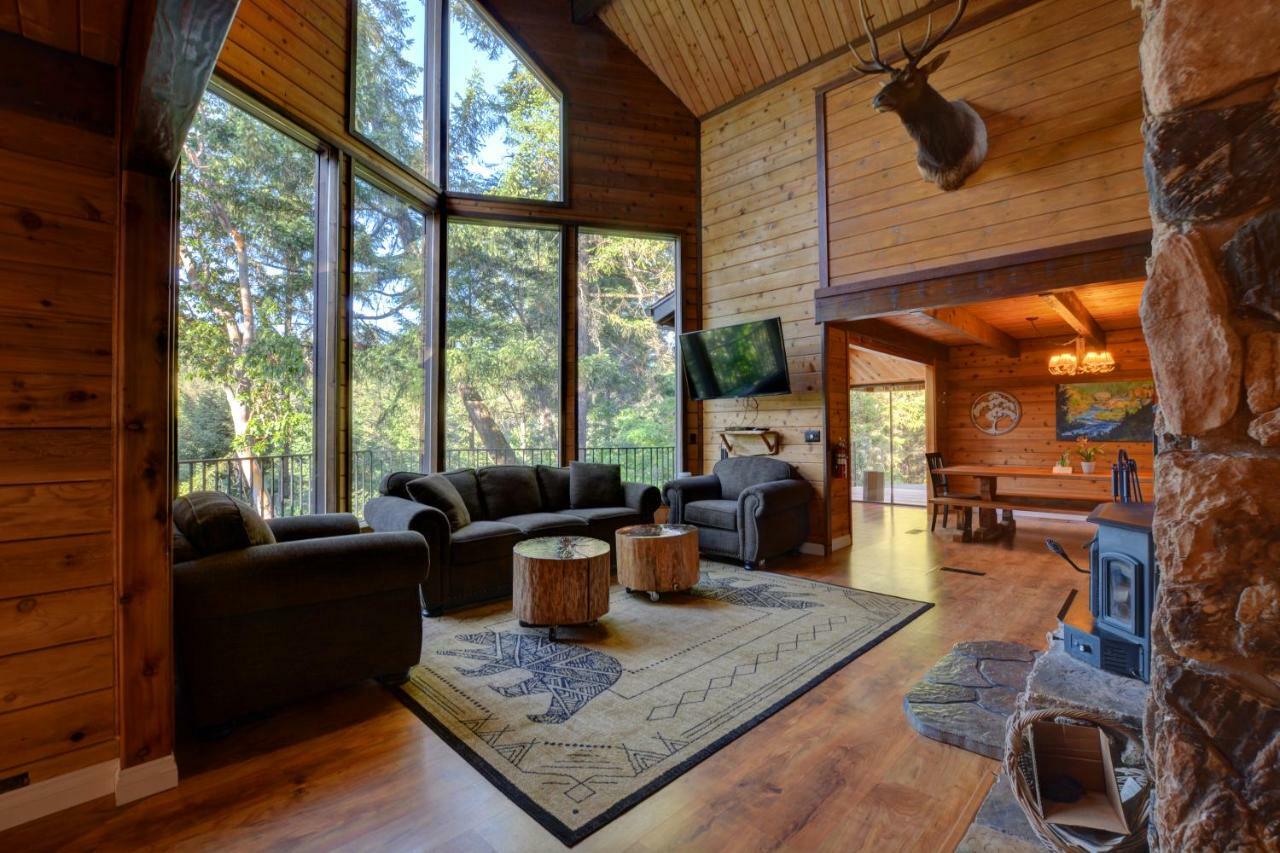 Morrisons Rogue River Lodge Мерлин Экстерьер фото