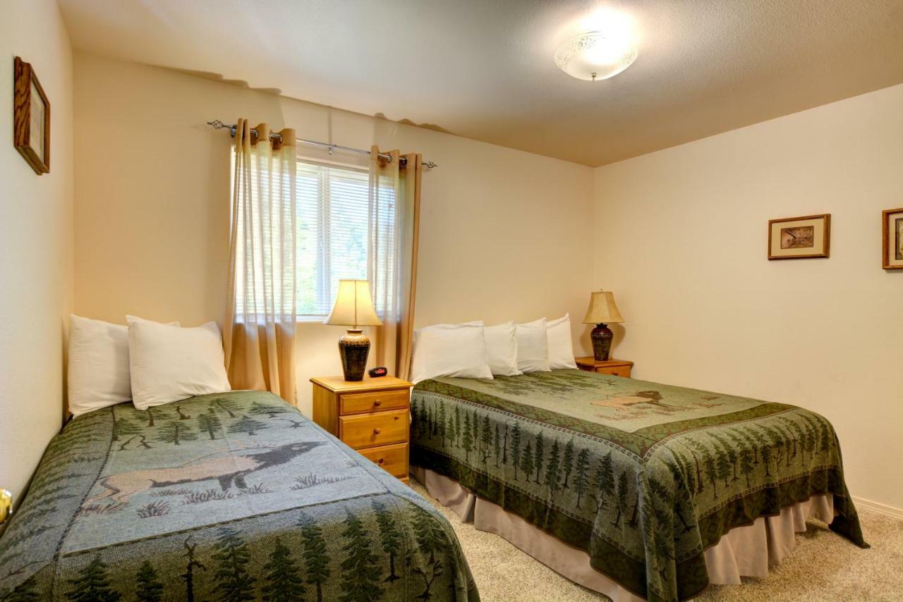 Morrisons Rogue River Lodge Мерлин Экстерьер фото